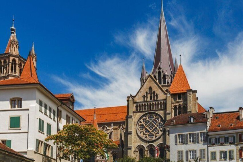 Lausanne Scavenger Hunt and Highlights Self Guided Walking Tour 2