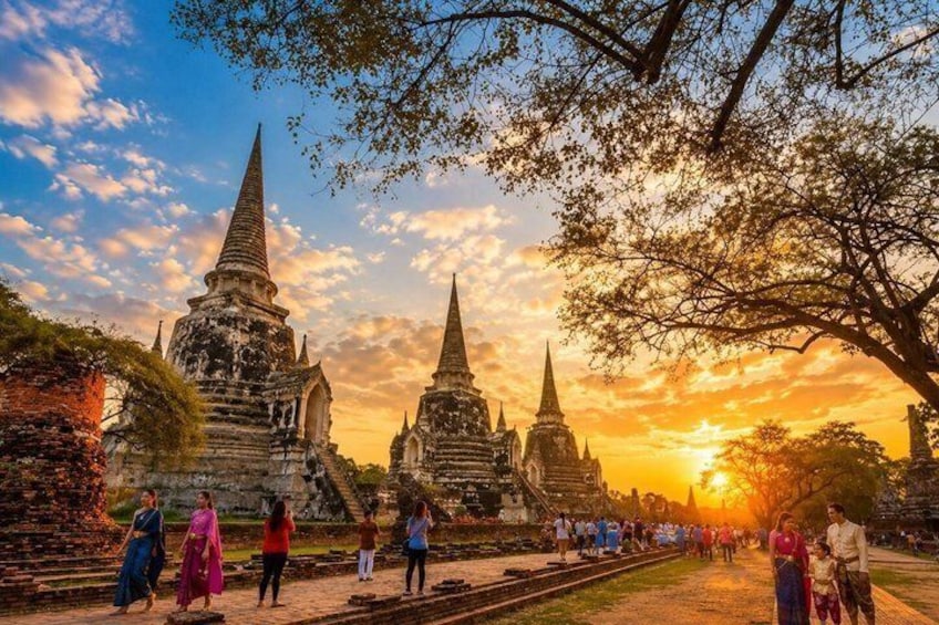 Ayutthaya UNESCO Heritage Join Tour Round Trip from Bangkok 4