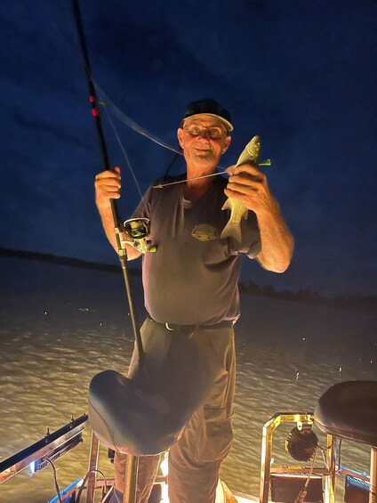 Picture 2 for Activity Sri Lanka Fishing tours and guided bowfishing fishing Carter 3