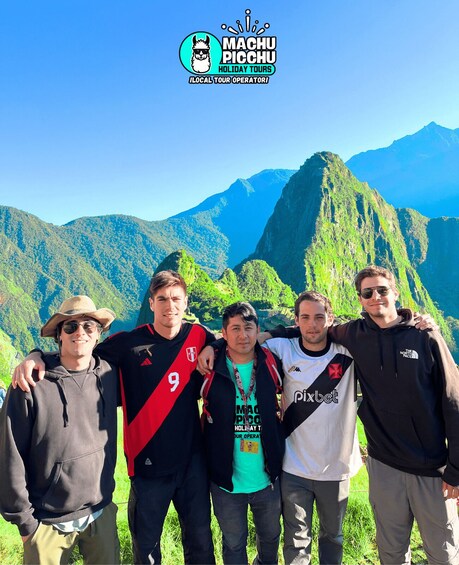 Picture 2 for Activity Cusco: Machu Picchu Day Trip with Guided Tour 4