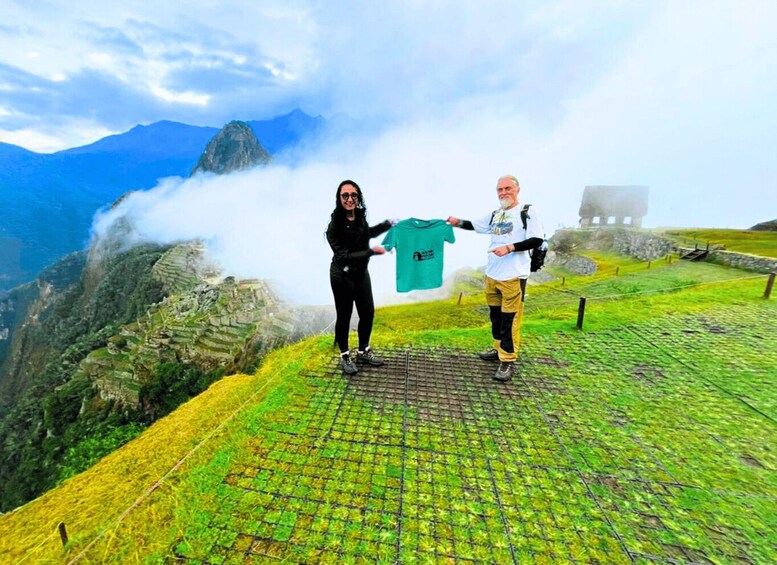Picture 5 for Activity Cusco: Machu Picchu Day Trip with Guided Tour 5