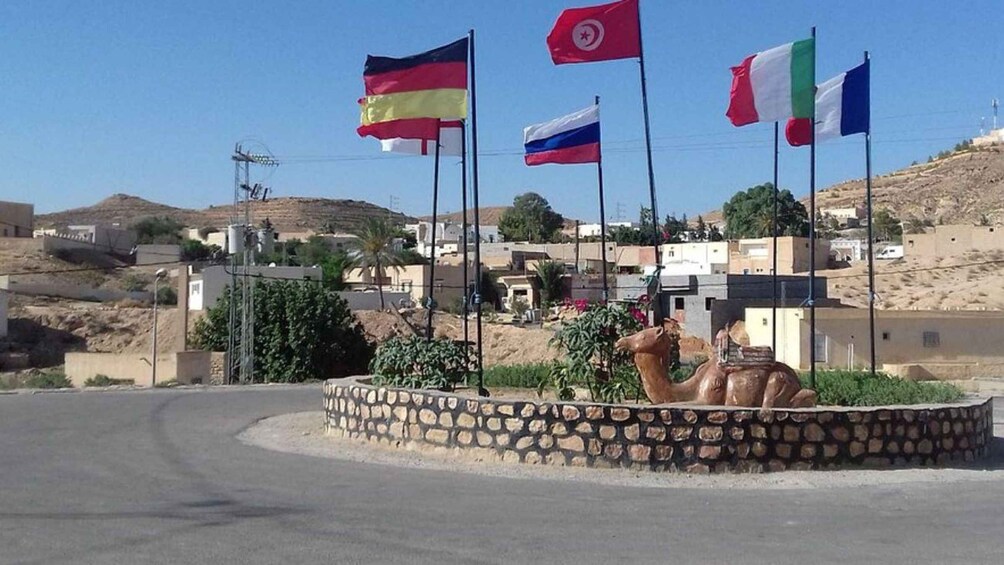 Picture 10 for Activity From Djerba or zarzis: Excursion Ksar ghilane - Matmata 2