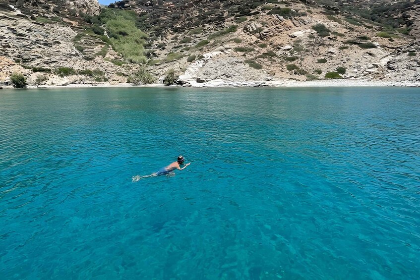 Picture 7 for Activity Private Tinos Boat Cruise 4