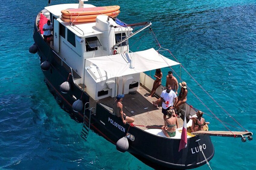 Golfo Aranci: Private Vintage Yacht Tour with Dolphins and Lunch 3