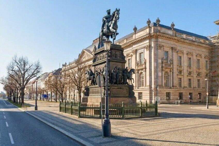 Berlin WWII and Third Reich Self Guided Walking Tour with an APP 4