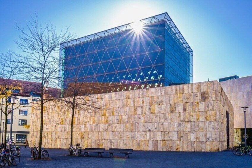 Discover Munich with self-guided Walking Tour 5