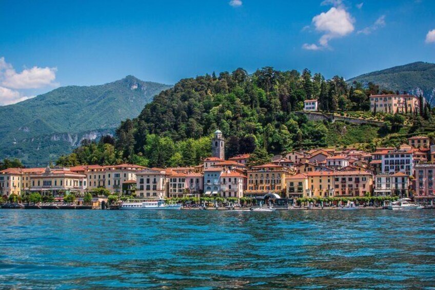 Venetian Style Boat Ride on Lake Como 3