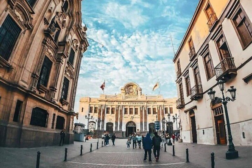 City Tour Lima to Catacombs and Historic Center with Pickup 5