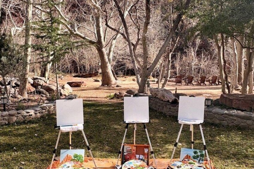 Luxury Private Painting Experience in Sedona 1