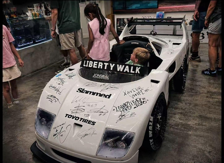 Picture 42 for Activity Tokyo: The Fast and the Furious Tokyo Drift III Experience 3