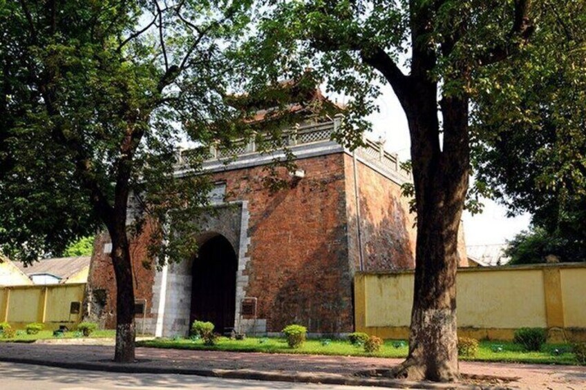 Hanoi City Highlights Sightseeing by Open Air Jeep in 2 Hours 5