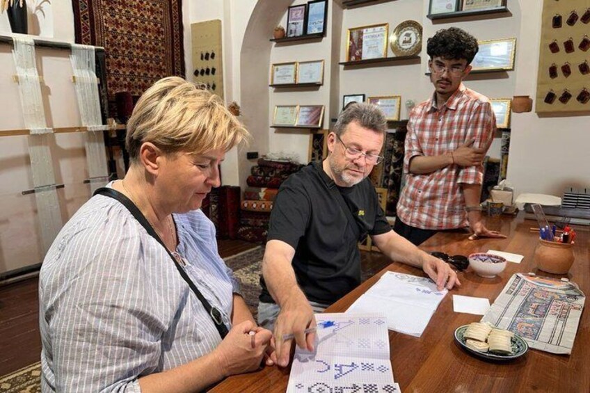 Bukhara: Immersive Old City Walk and Carpet Making Workshop 1