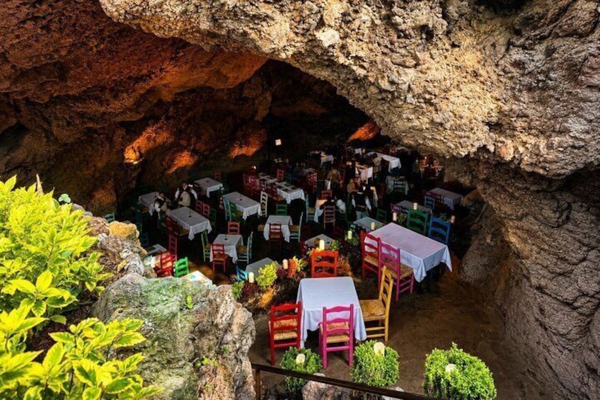 Aerostatic Balloon Flight Teotihuacan, Breakfast Cave and Pickup 4