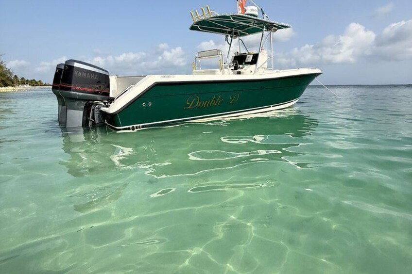Private Boat Adventure in the Cayman Islands 1