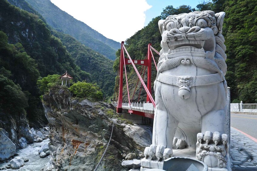 Picture 3 for Activity From Taipei: 2-Day Hualien Private Tour with Hotel Stay 5