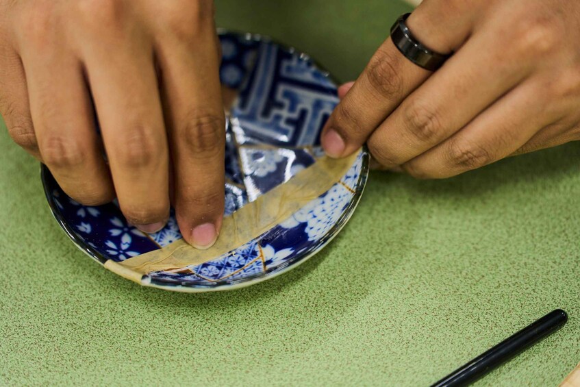 Picture 18 for Activity Tokyo: Japanese Gold Repair Kintsugi Workshop in Shinjuku 5
