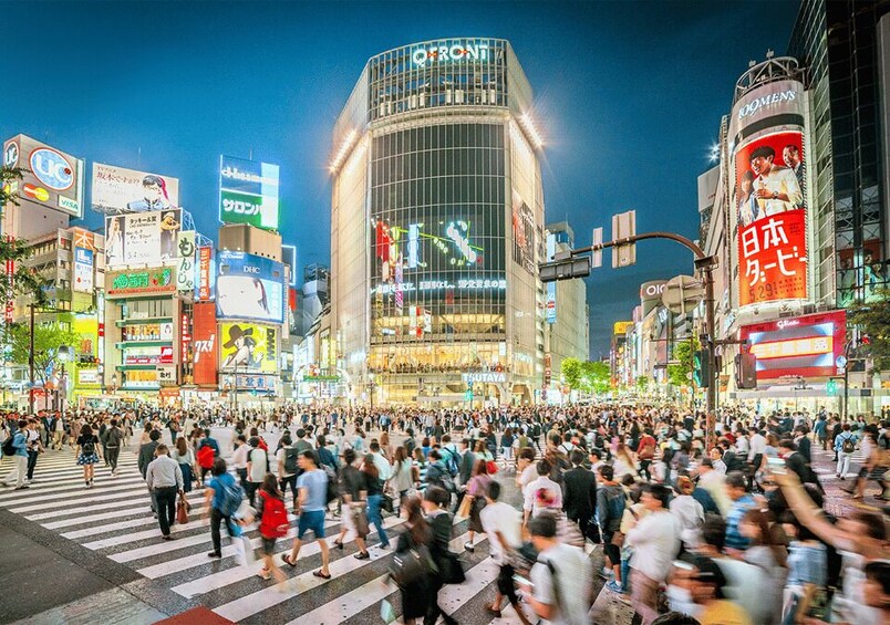 Tokyo: Shibuya Highlights Walking Tour & Secret View Spot 1