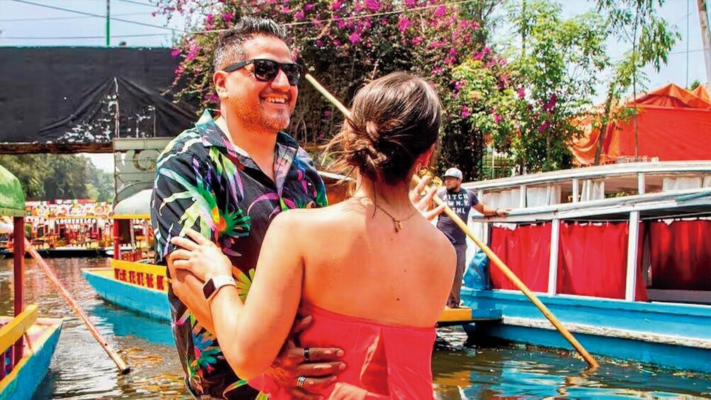 PREMIUM Museo Frida Kahlo y Xochimilco (Small Groups) 3