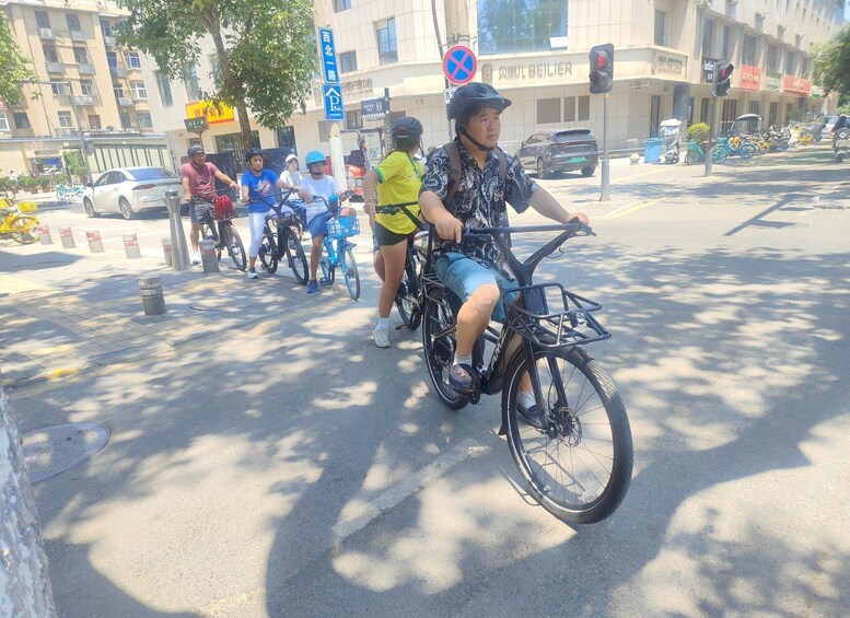 Picture 7 for Activity Xi’an: Private City Highliaghs E-Bike Full Day Tour 4