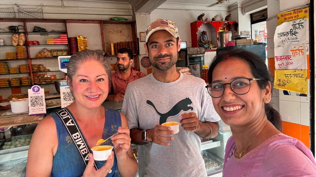 Picture 9 for Activity Udaipur: Old city Tuk Tuk Ride & Food Tour with Female guide 3