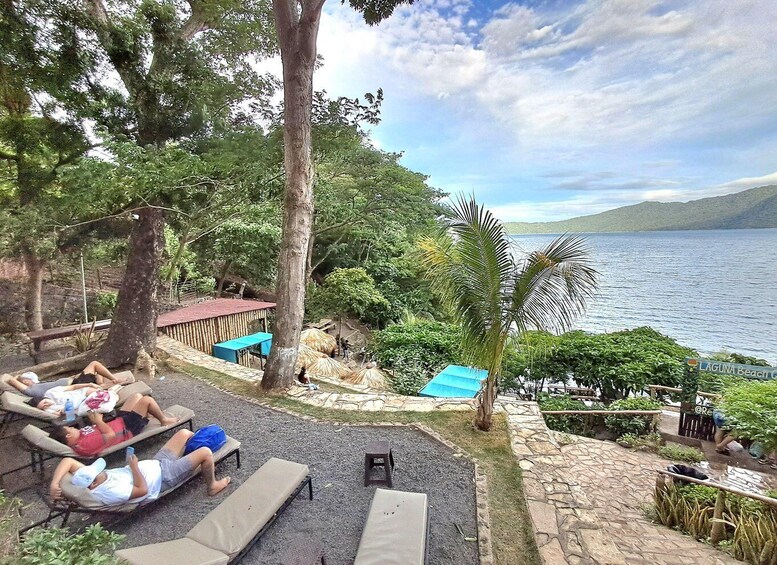 Managua and Lake Apoyo: From the Urban Rhythm to Volcanic Paradise 1