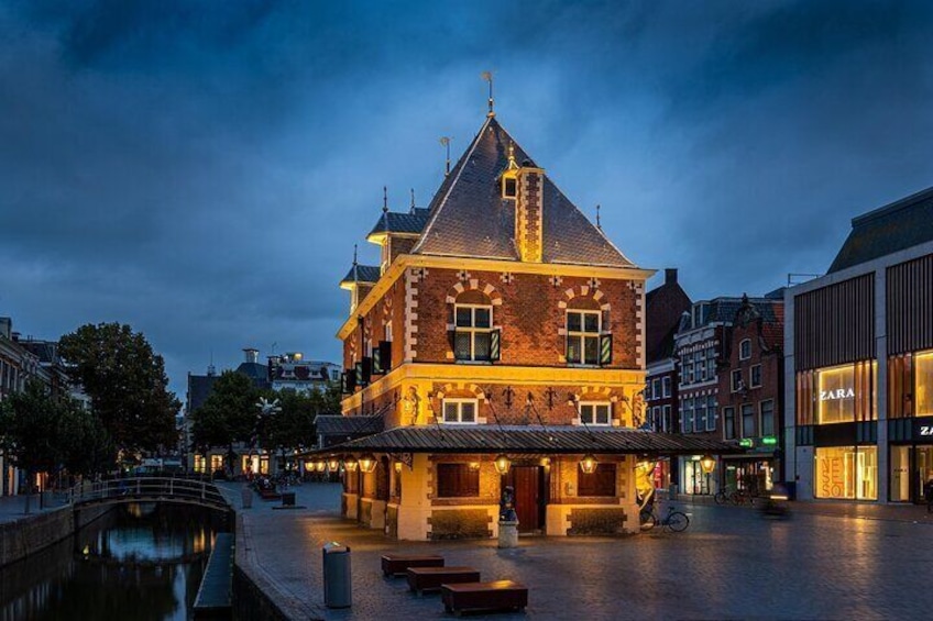 Leeuwarden City Walk Audio Guide in 7 Languages on your Phone 1