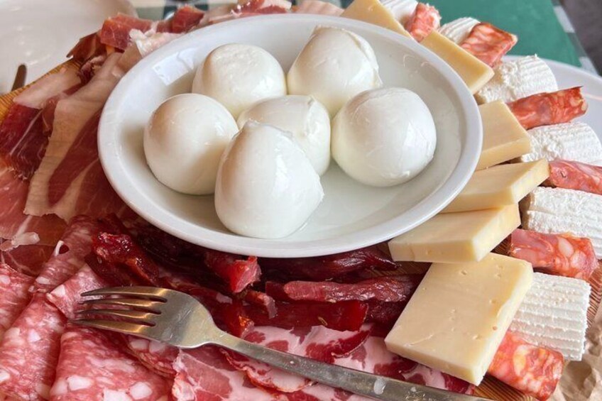 Taste Authentic Ariccia Porchetta: Private Food Tour from Rome 2