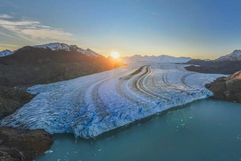 Private tour of Argentina's LARGEST Glacier and El Chaltén 1