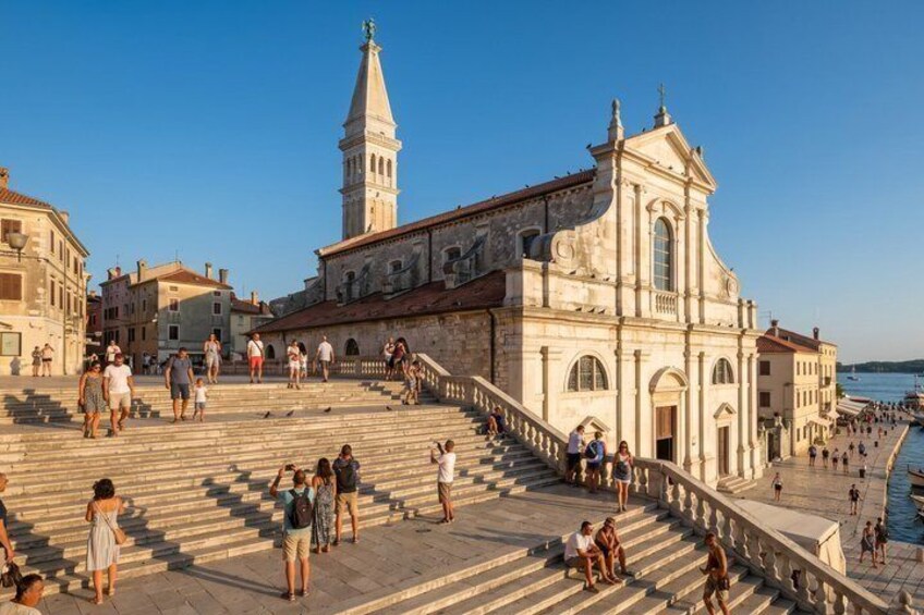 Private Customizable Walking Tour in Rovinj Old Town 4