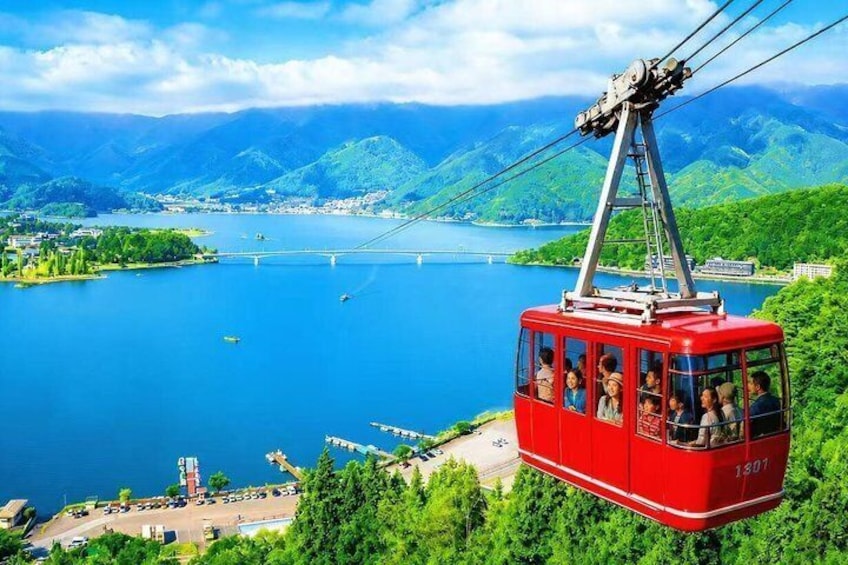 Mt. Fuji Day Tour: Kachi Kachi Ropeway, Oshino Hakkai & Matcha 1