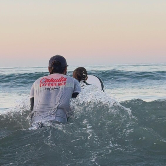 Cahuita: Playa Negra Surf Lesson with Fruit Snack 1