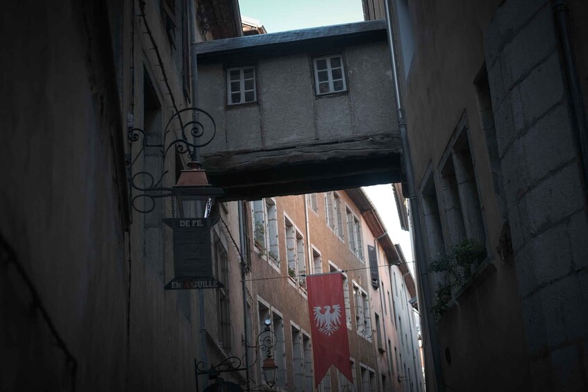 Guided Night Tour of Chambéry – City of the Dukes of Savoy 1