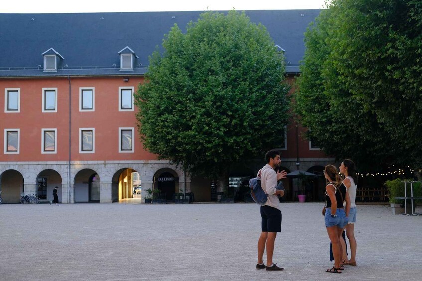 Picture 2 for Activity Guided Night Tour of Chambéry – City of the Dukes of Savoy 4