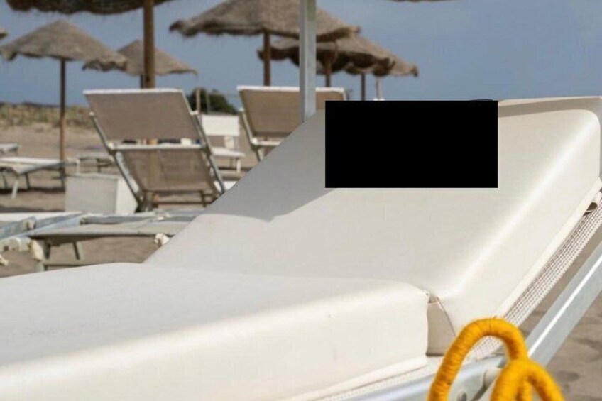 Roman Riviera Beach Day with Gourmet Lunch 3