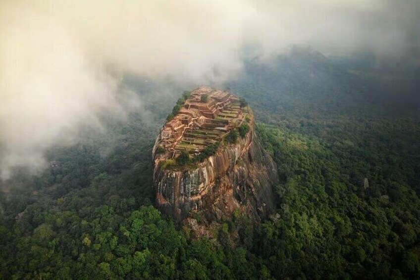 Colombo Private 21-Day Tour by Car 1