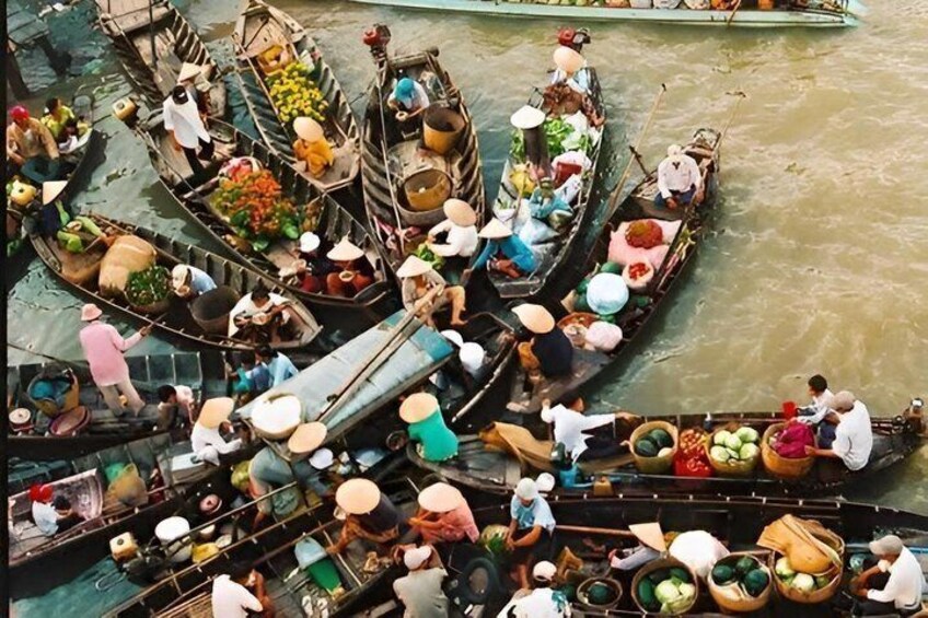 Half day Tour with Cai Rang Floating Market Cacao and Small Canal 2