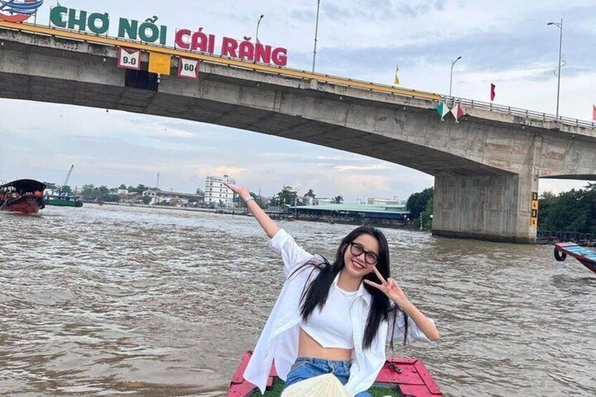 Half day Tour with Cai Rang Floating Market Cacao and Small Canal 3
