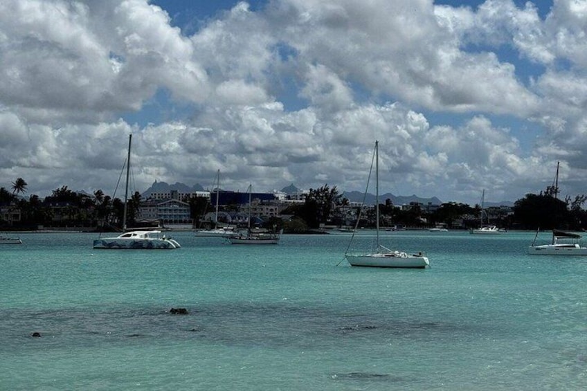 Catamaran Trip to Ilot Gabriel, flat Island and Coin de mire 1