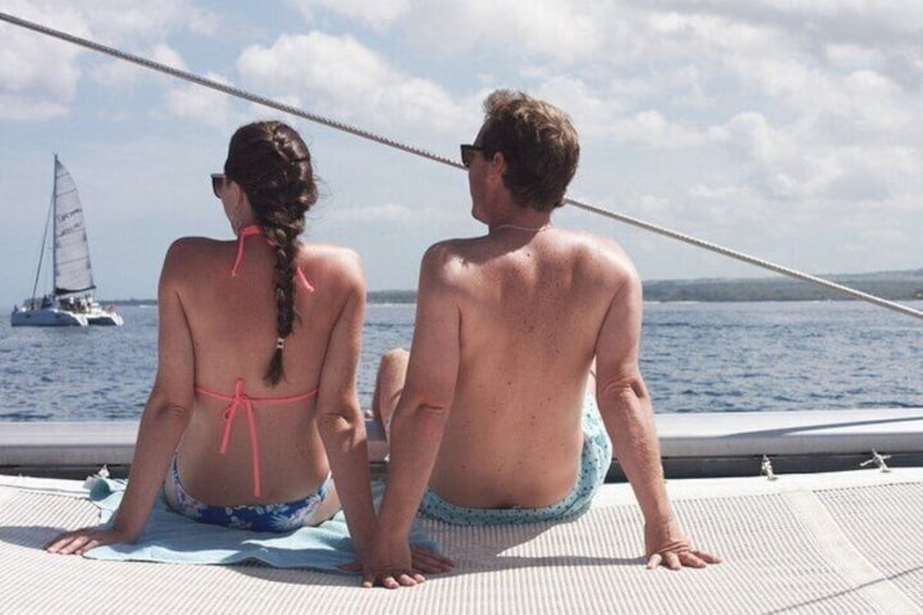 Catamaran Cruise to Île aux Bénitier with BBQ Lunch and Open Bar 1