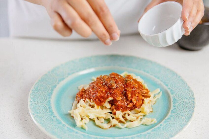 Los Angeles Pasta Making Class with Two Course Meal 1