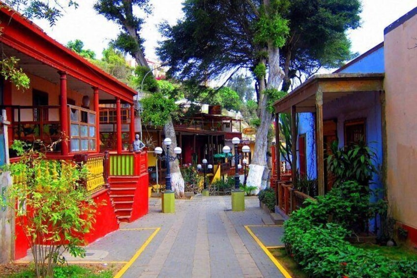 Pachacamac and Barranco Half Day Tour 4