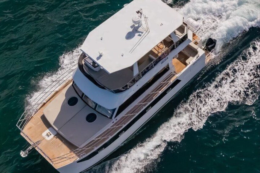 Hobart 3 Hour Sightseeing and Fishing Cruise 1