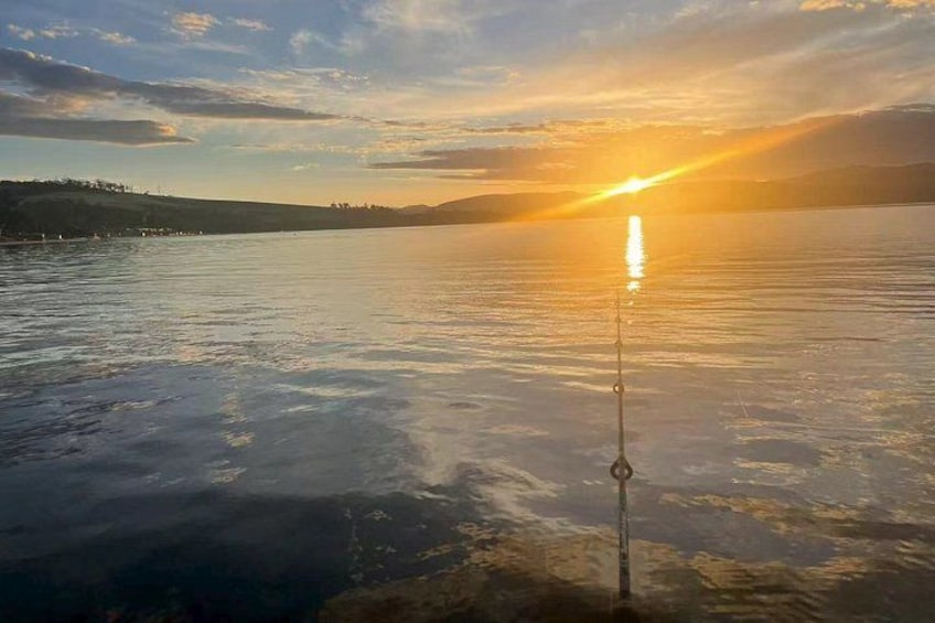 Hobart 3 Hour Sightseeing and Fishing Cruise 2