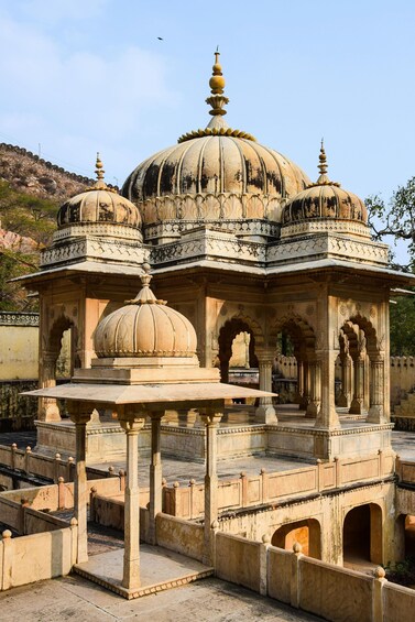 Picture 1 for Activity Jaipur; Morning or Evening Temple Tour by Tuk Tuk & Old City 1