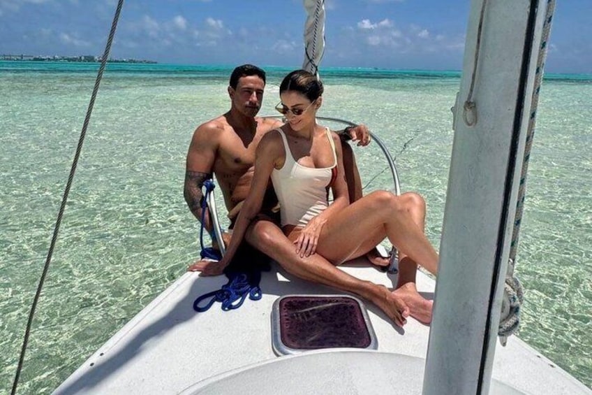 Sail by Sailboat in San Andrés Bay Islands 4