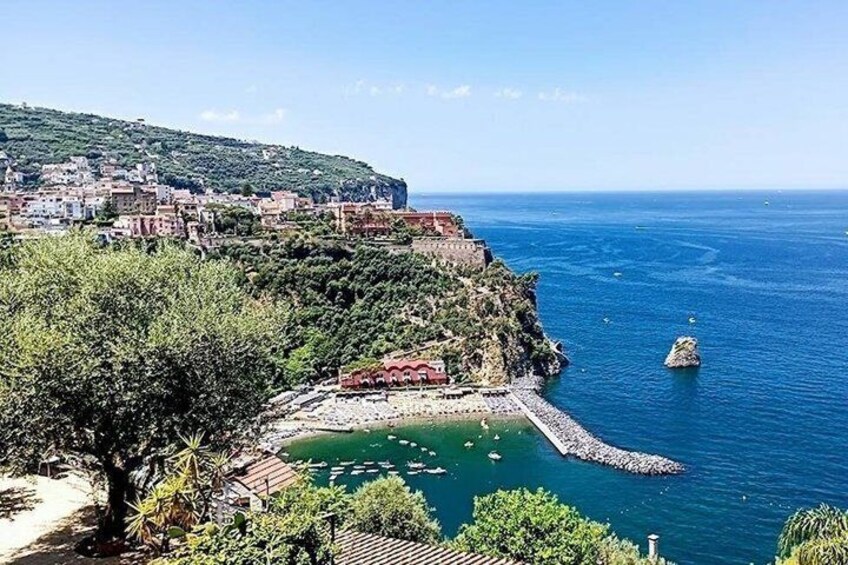 Guided Walking Tour of Vico Equense with Delizia al Limone 1