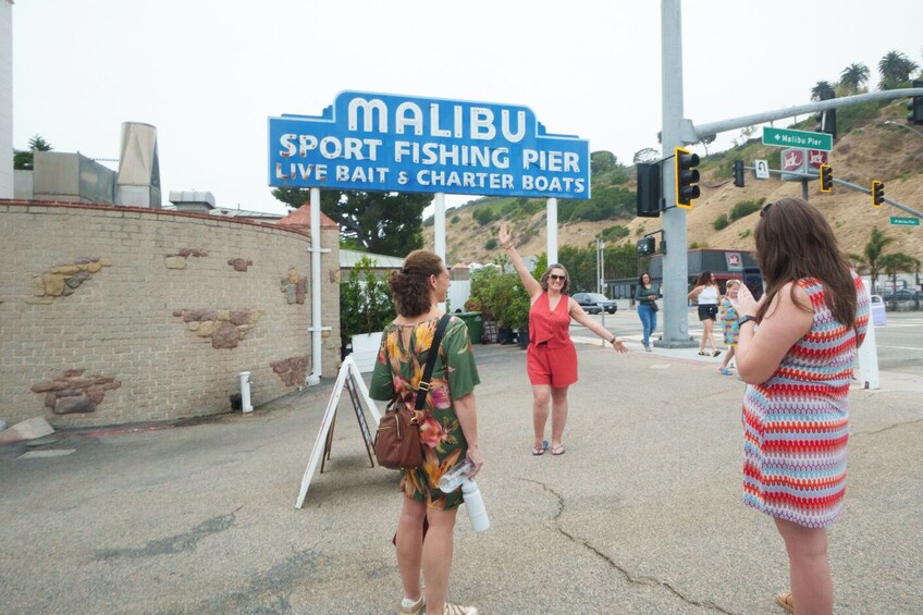 Santa Monica to Malibu Beaches, PCH & Celebrity Homes Open Air Tour 1