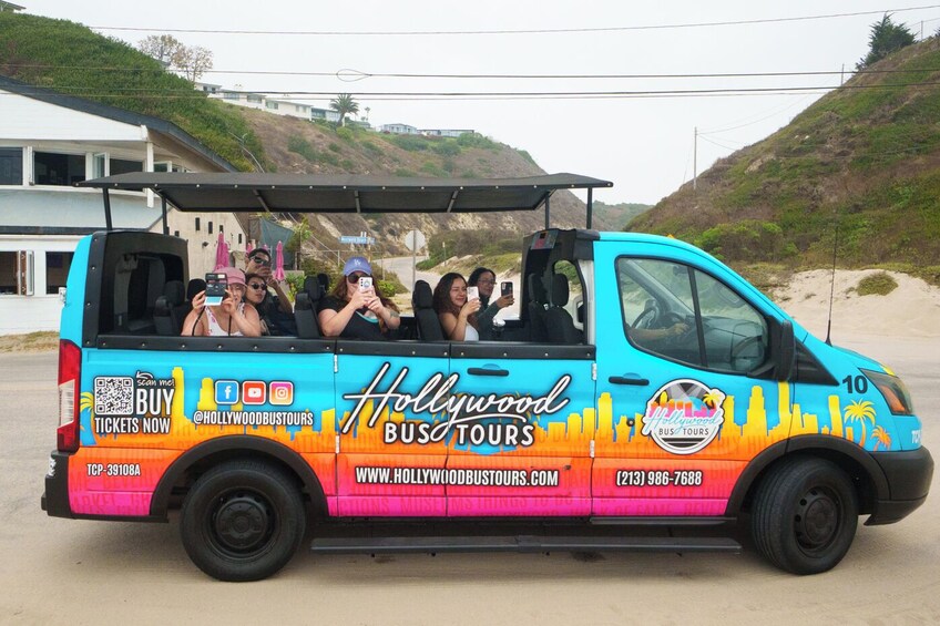 Santa Monica to Malibu Beaches, PCH & Celebrity Homes Open Air Tour 4