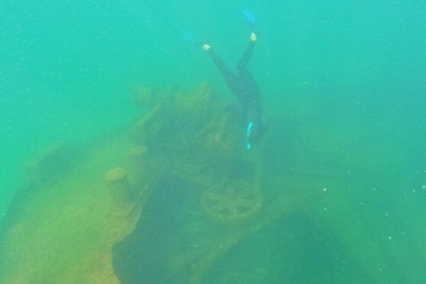 Guided Snorkeling Tour of Novadoc Shipwreck on Lake Michigan 2