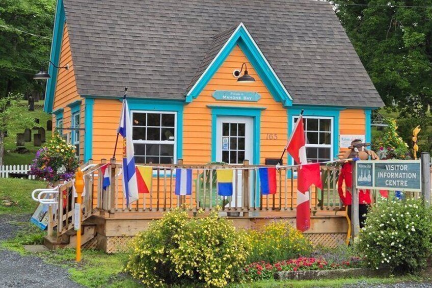 Explore Lunenburg and Mahone Bay 3
